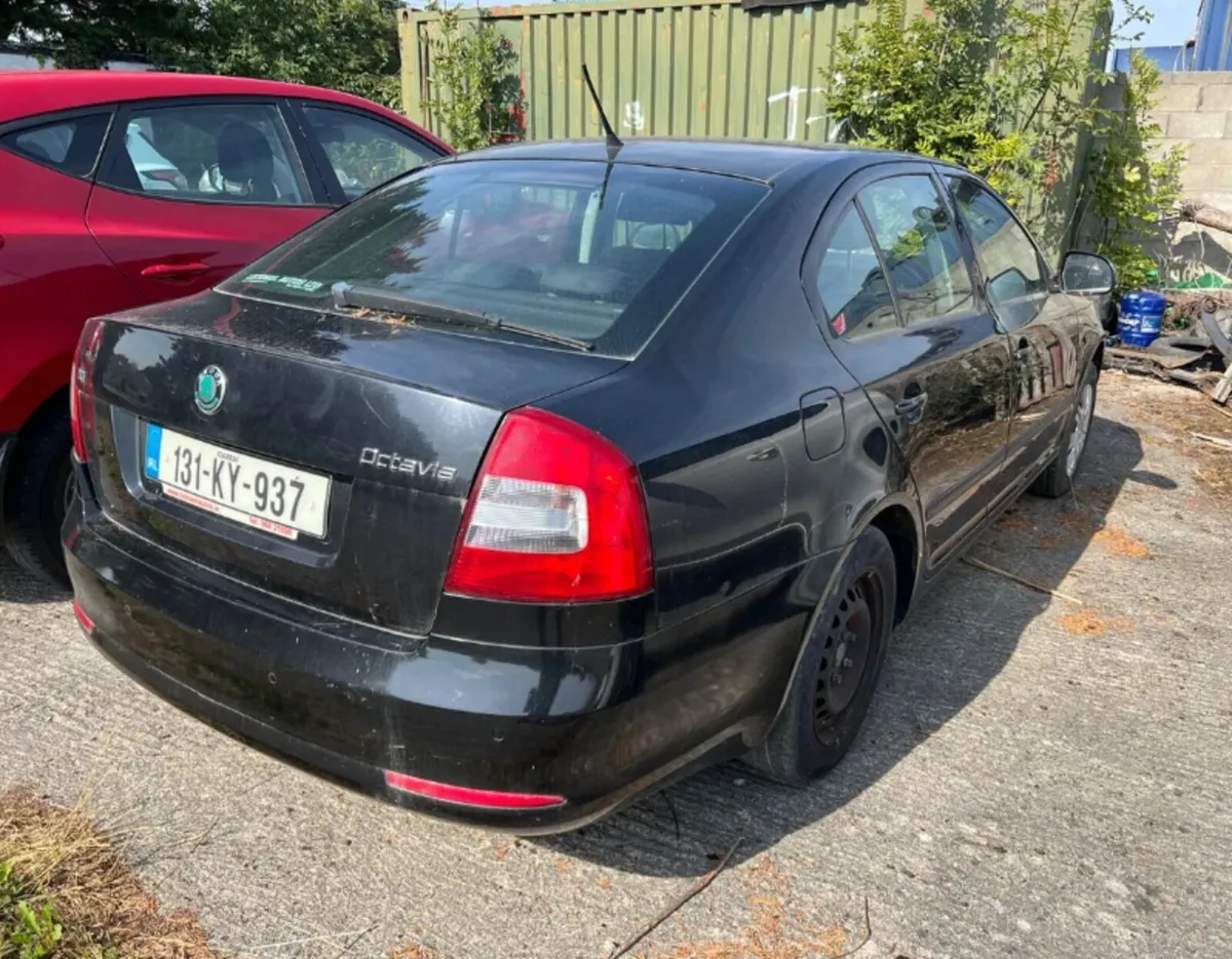 2013 Skoda Octavia 1.6 diesel drive away - Image 3