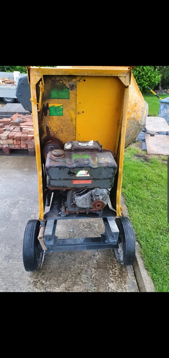 Cement mixer - Image 2