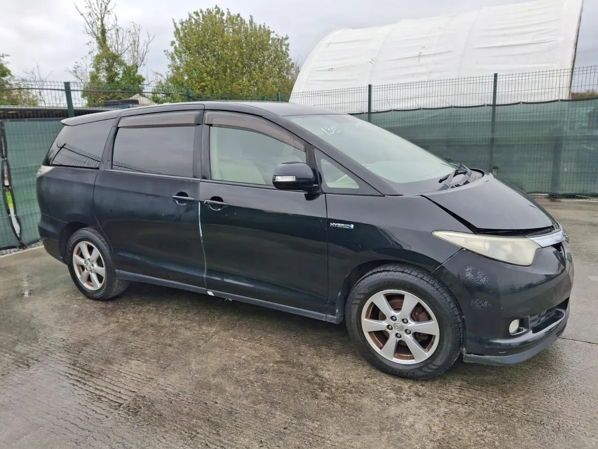 *2008 Toyota Estima 8 seater Hybrid Auto - Image 1