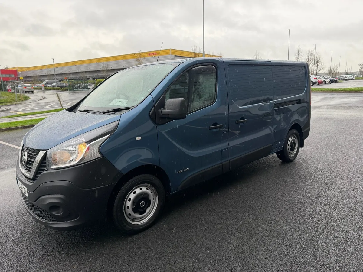 2019 Nissan NV300 Taxed and tested low klm’s - Image 3