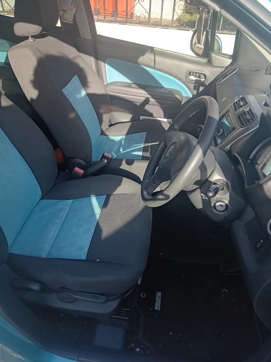 Suzuki Splash 2010 - Image 3