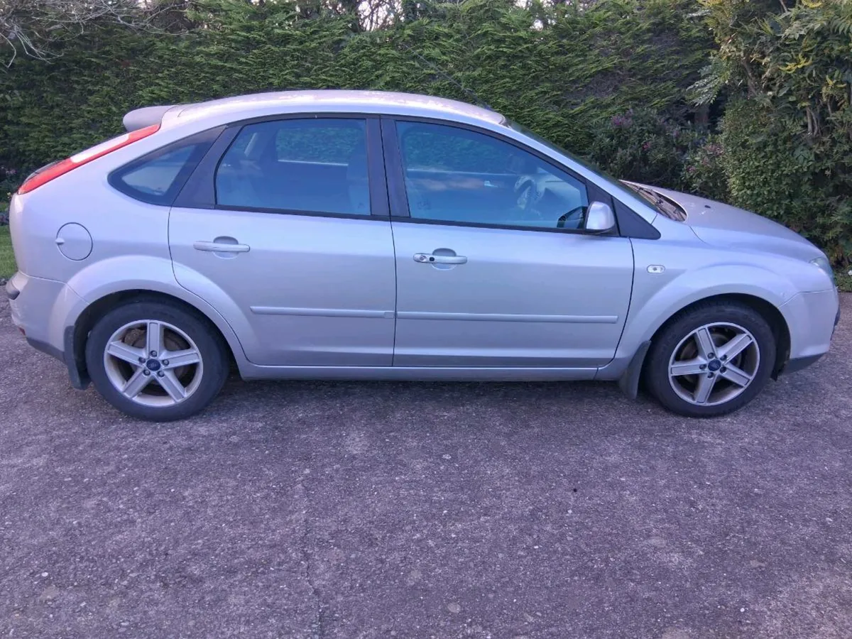 Ford Focus - Image 4