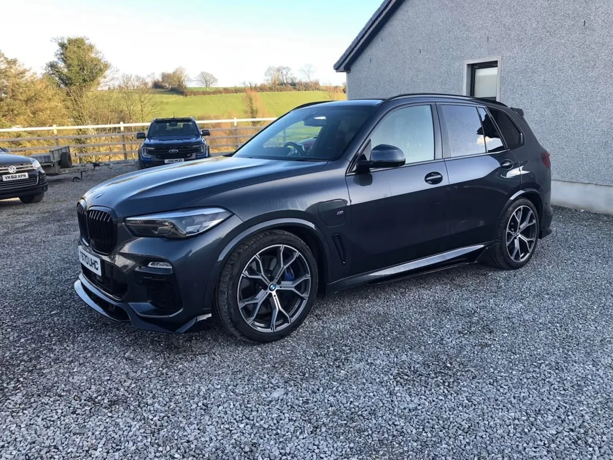 2020 BMW X5 M Sport hybrid - Image 2
