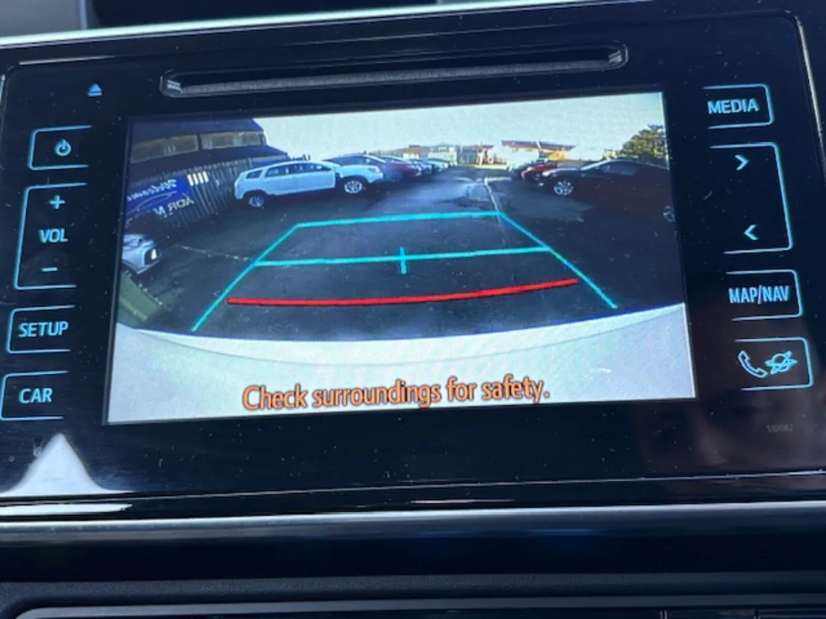 Toyota Auris 2016 - Image 4