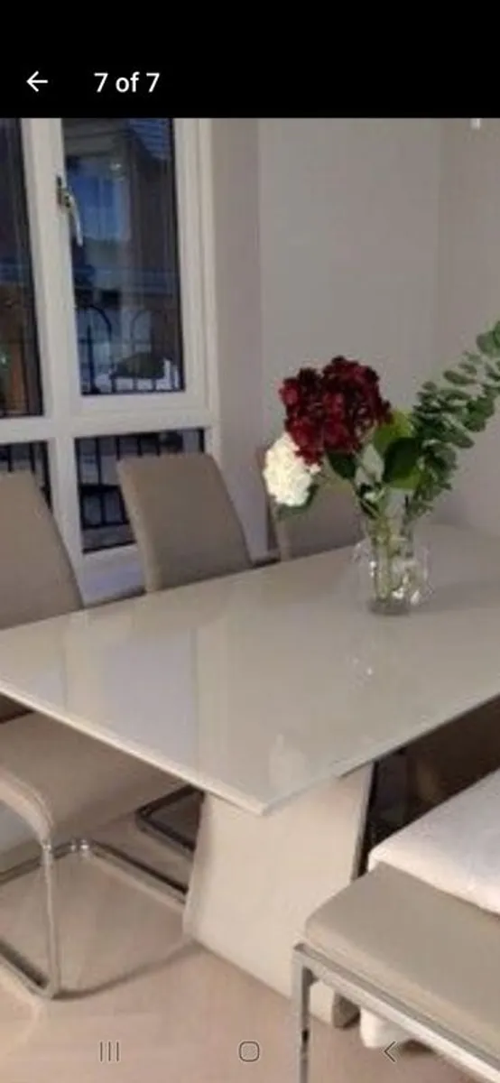 Kitchen Table & Chairs - Image 1