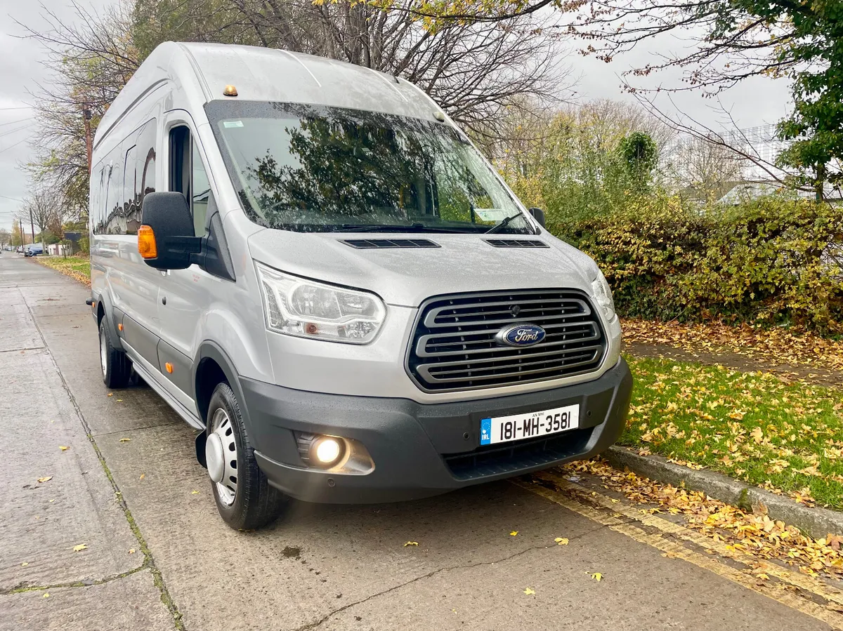 Ford Transit 460 Trend 2.2 TDCI 17 Seat Bus,2018 - Image 1