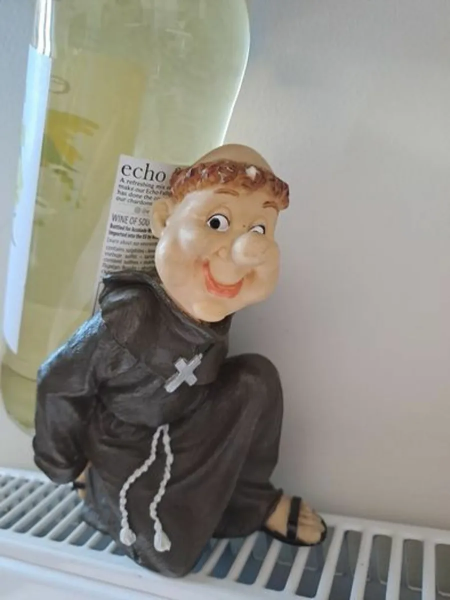 Franciscan monk Wine bottle holder - Image 1