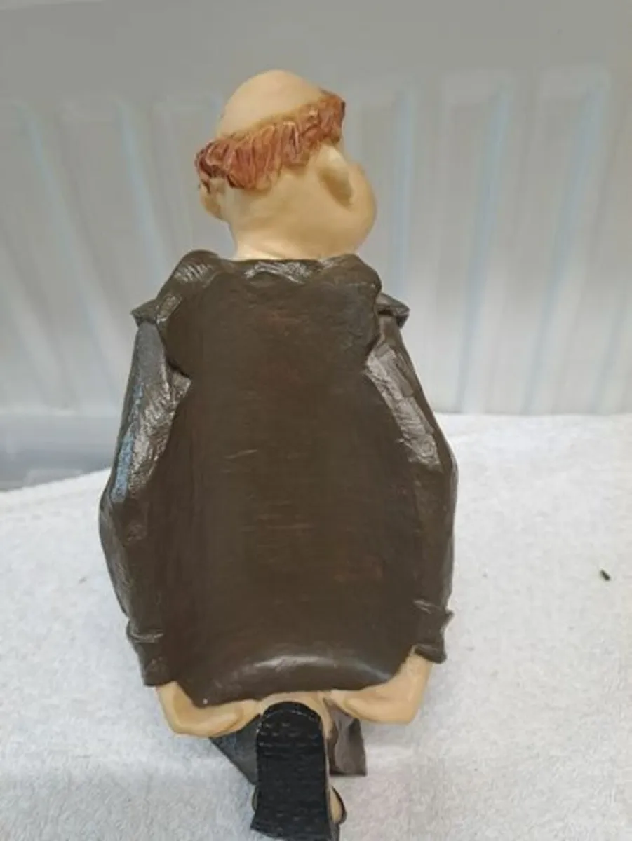 Franciscan monk Wine bottle holder - Image 3