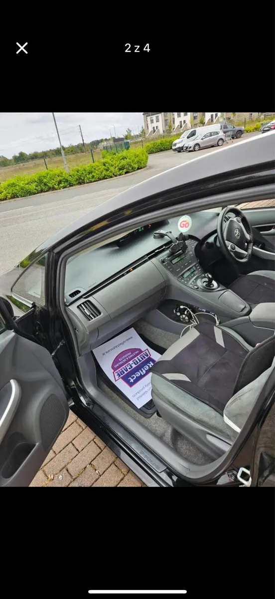 Toyota Prius - Image 2
