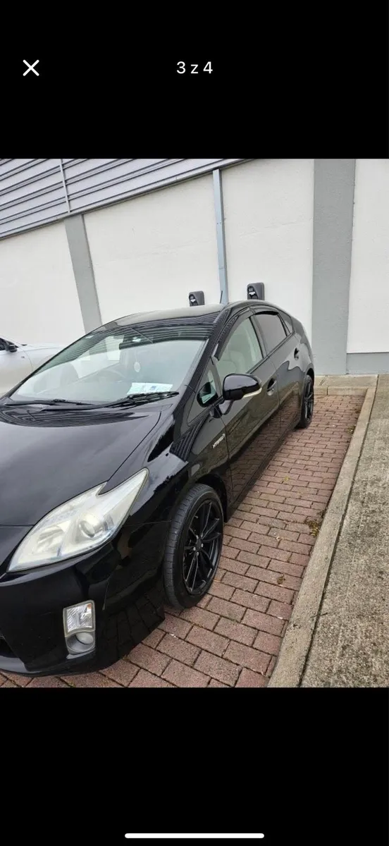 Toyota Prius - Image 3