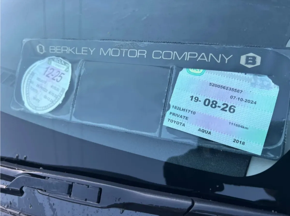 2018 Toyota Aqua 1.5 Hybrid - Image 4