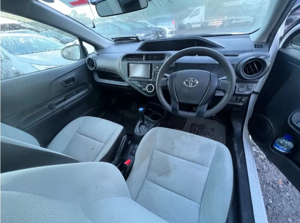 2018 Toyota Aqua 1.5 Hybrid - Image 3