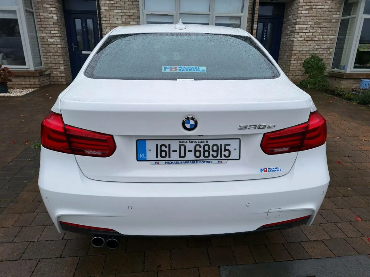 BMW 330e 161-Plate Plug-In Hybrid – White – ~98 - Image 3
