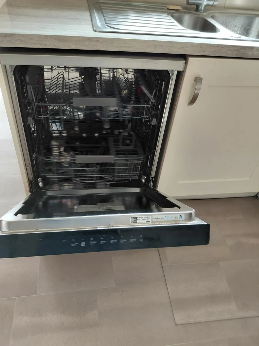 Dishwasher - Image 2