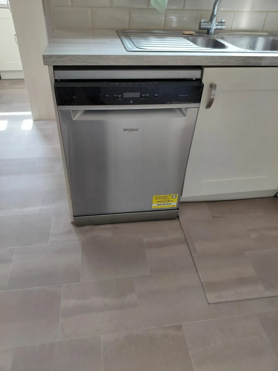 Dishwasher - Image 3