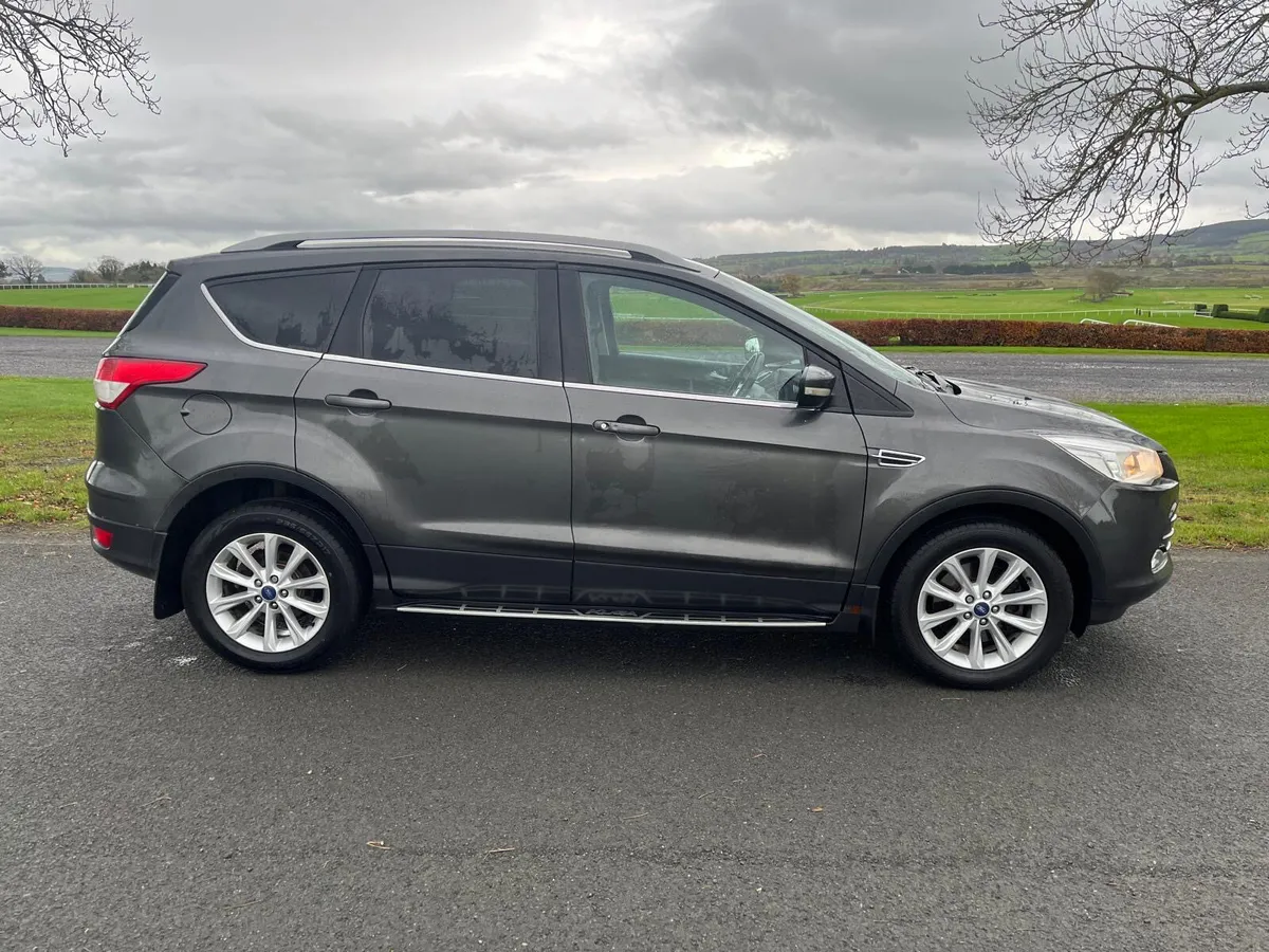Ford Kuga 2016 Titanium - Image 2
