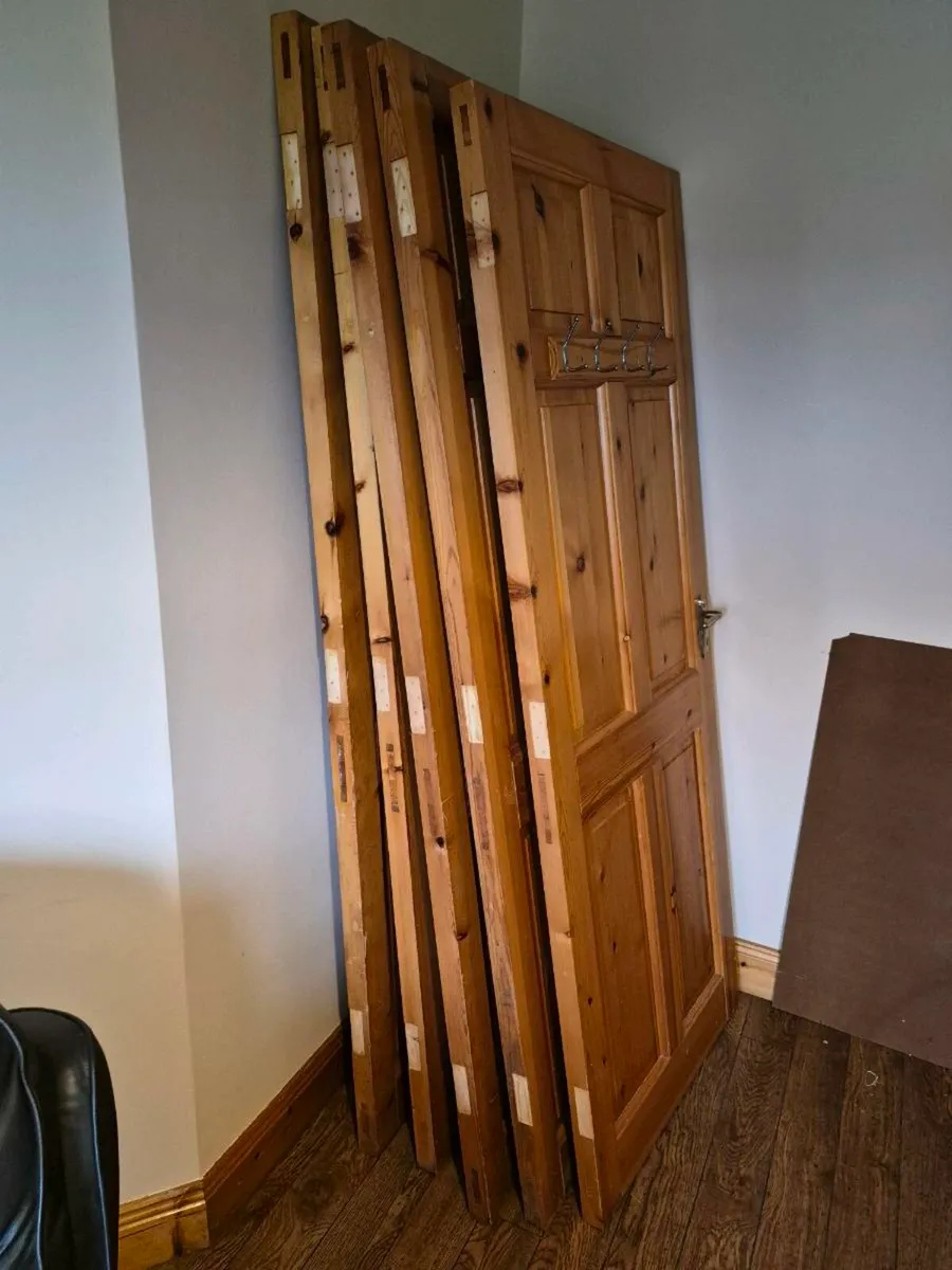 10 Internal Doors (Job Lot) - Image 1