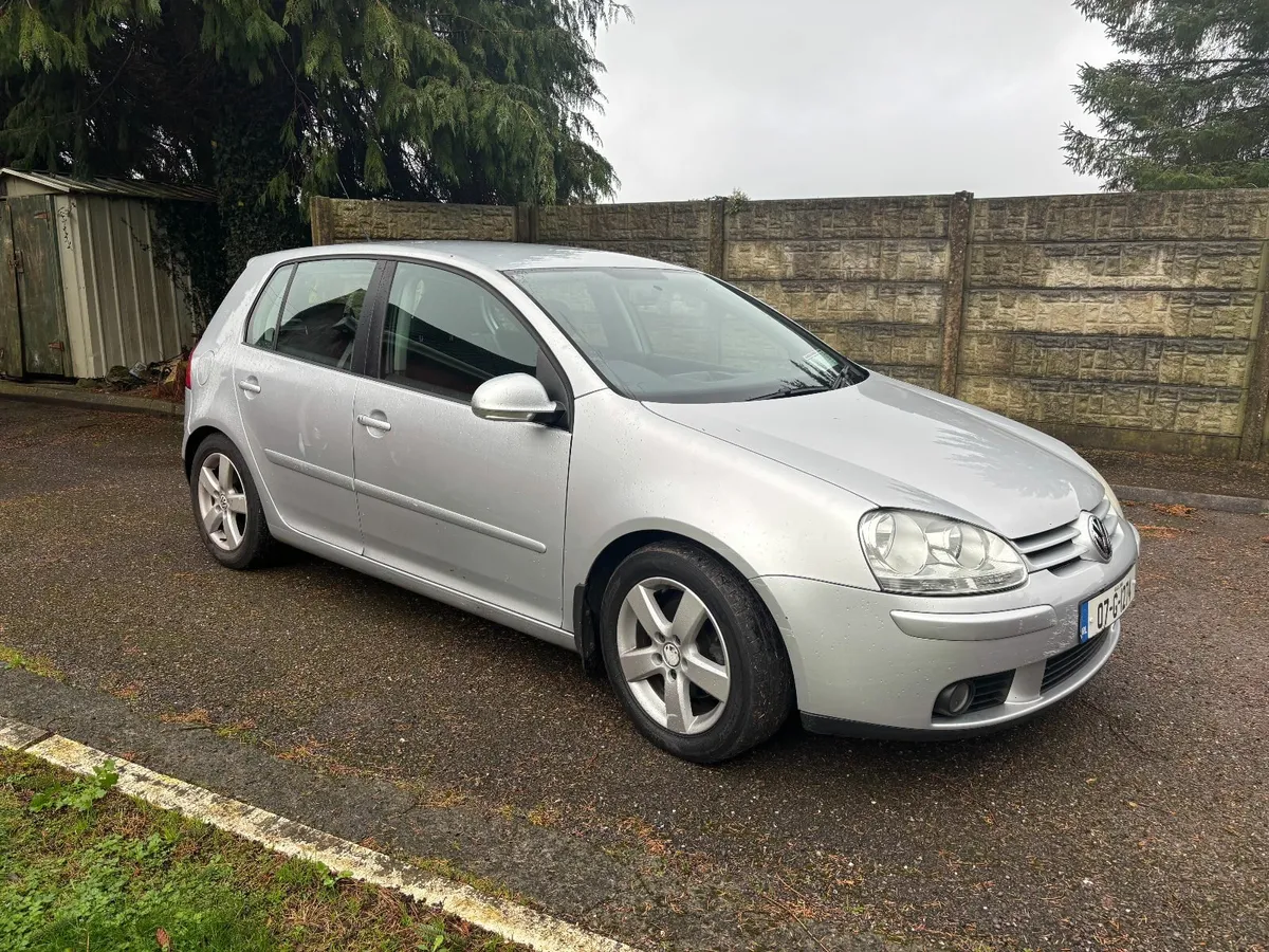 Volkswagen Golf 2007 1.4 petrol - Image 3