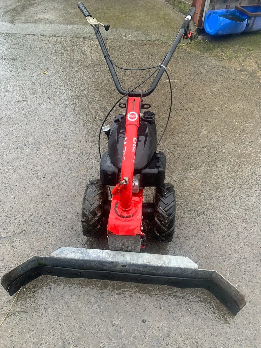 Honda Scraper - Image 1