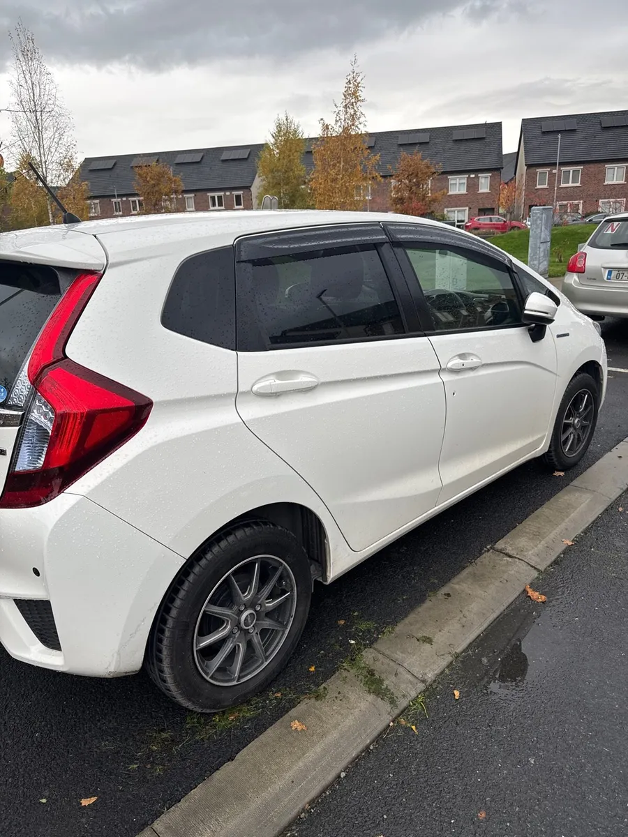 Honda Fit - Image 4