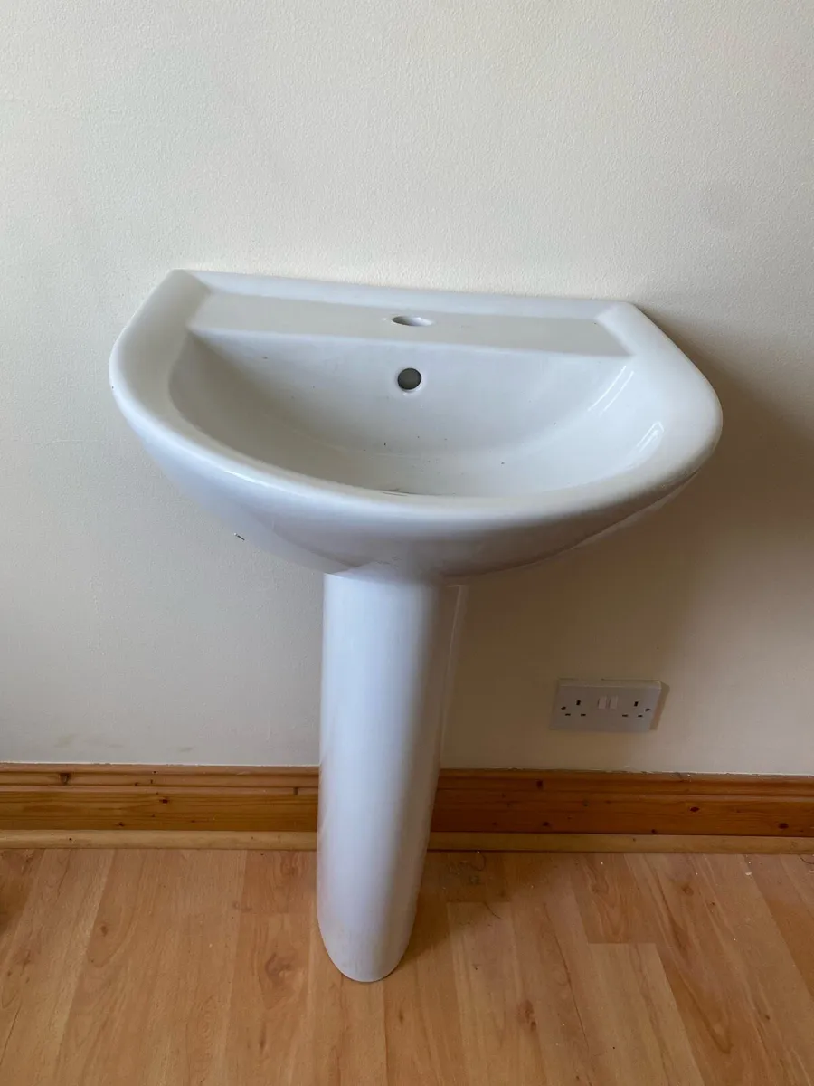 Sink and Pedestal x 2 - Free to Take Away