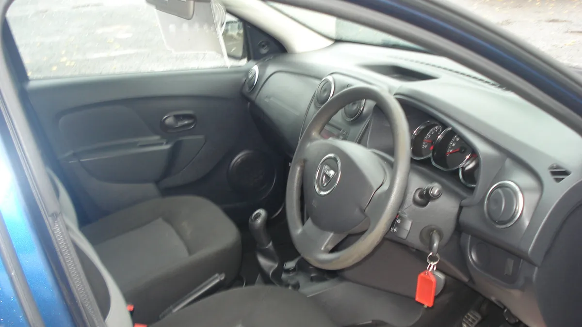 Dacia Sandero 2016 - Image 4