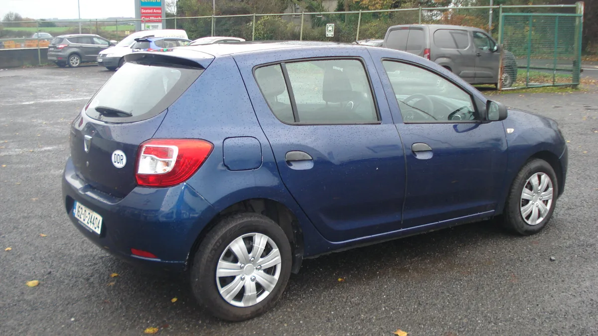 Dacia Sandero 2016 - Image 2