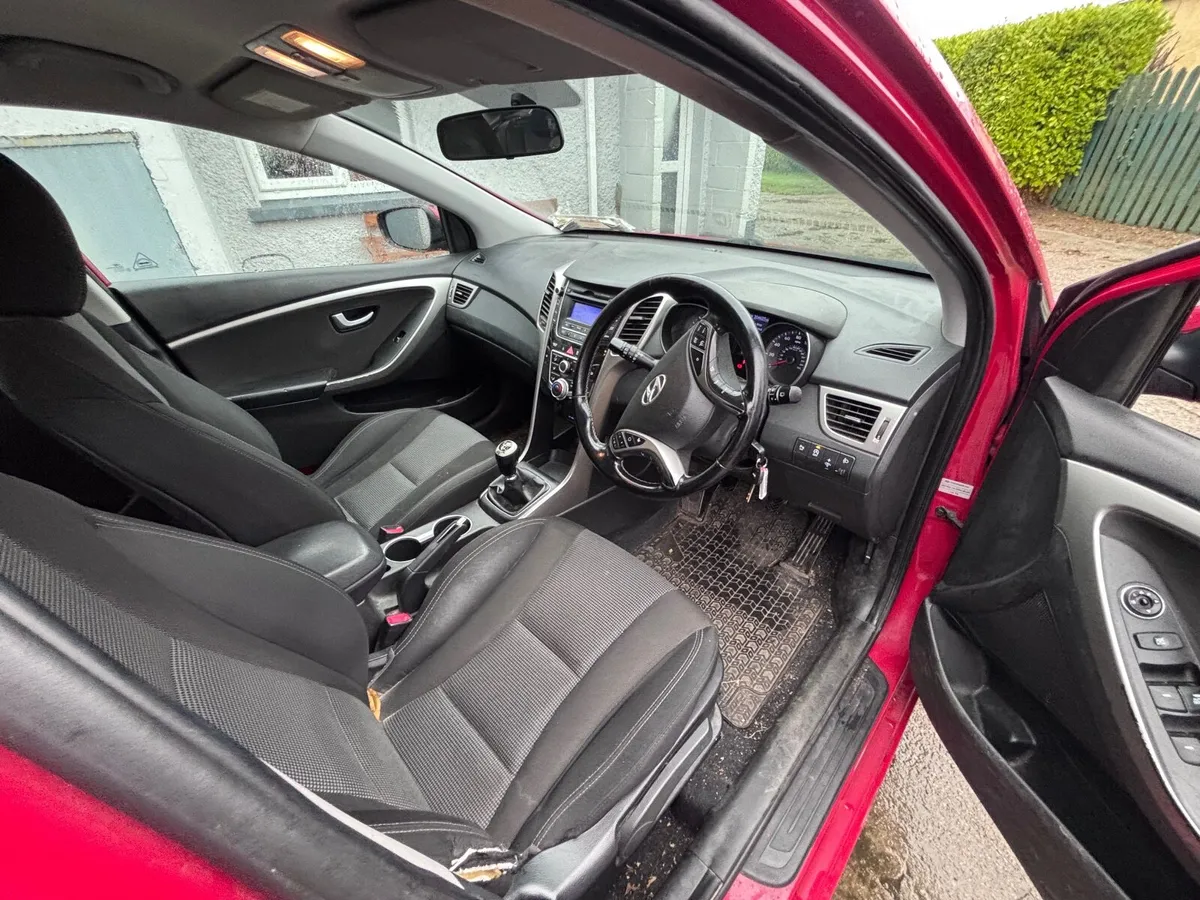 Hyundai i30 diesel - Image 3