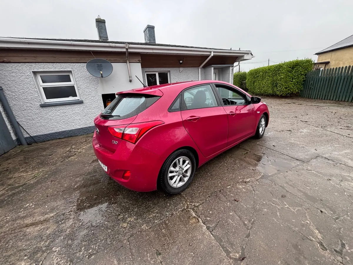 Hyundai i30 diesel - Image 4
