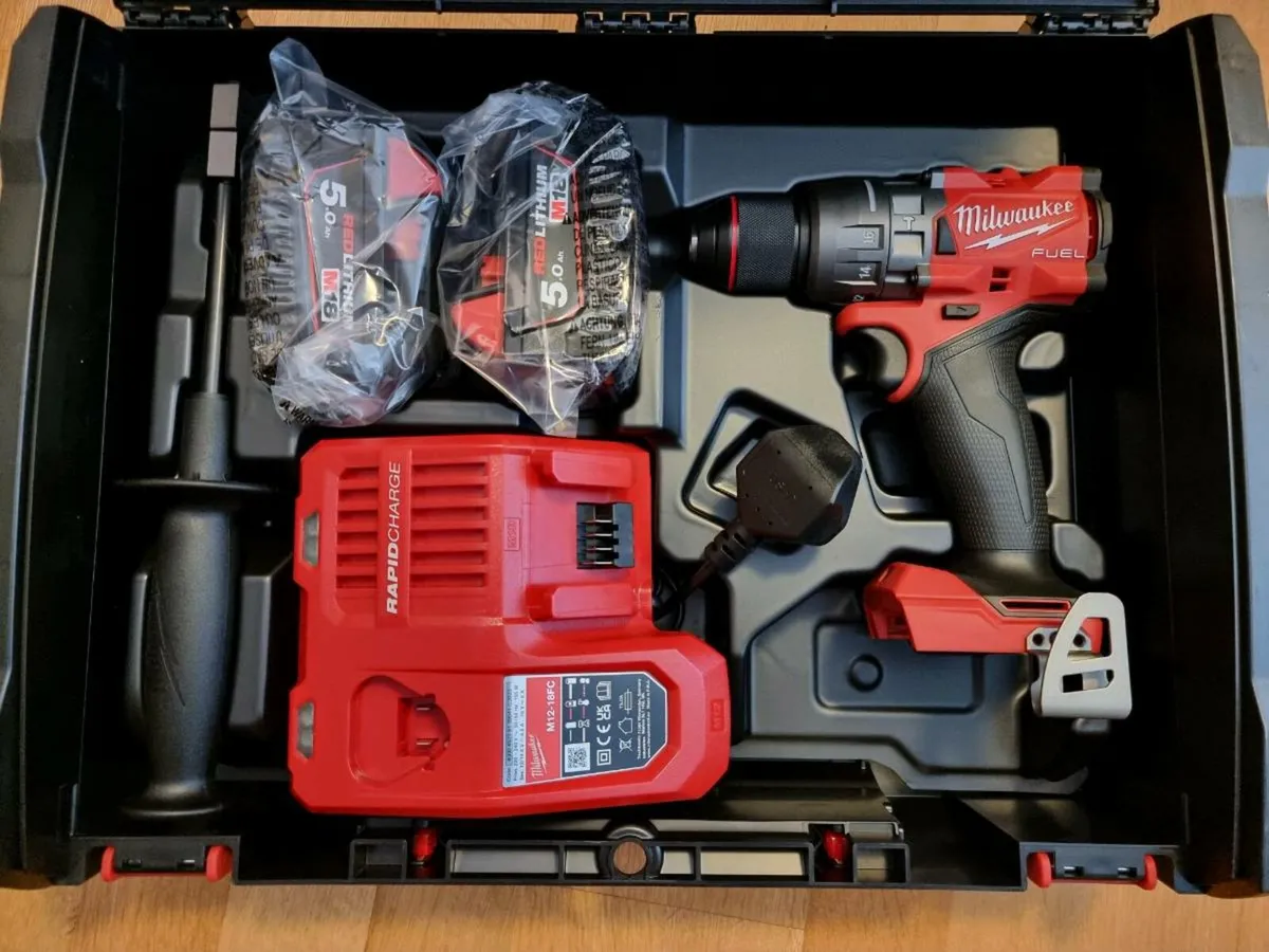 Milwaukee M18FPD3 Fuel Gen4 Combi Drill Kit - Image 1