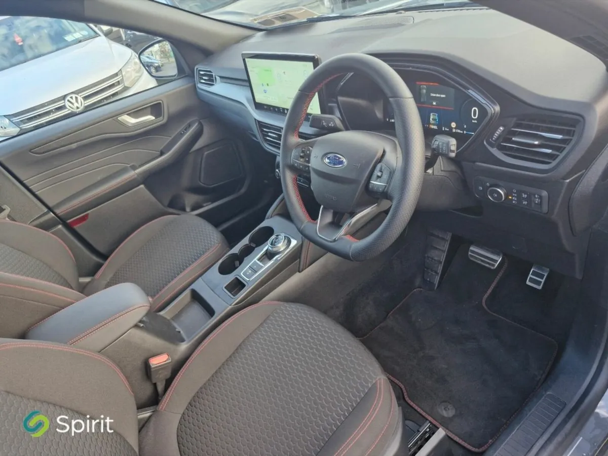 Ford Kuga 2.5 Duratec 243PS PHEV ST-Line Auto - Image 4