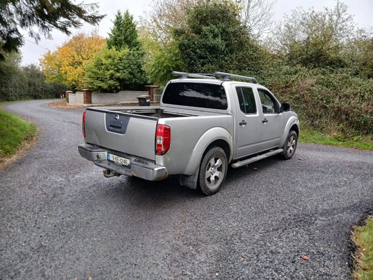 2011 Nissan Navara 2.5 Crewcab - Image 4