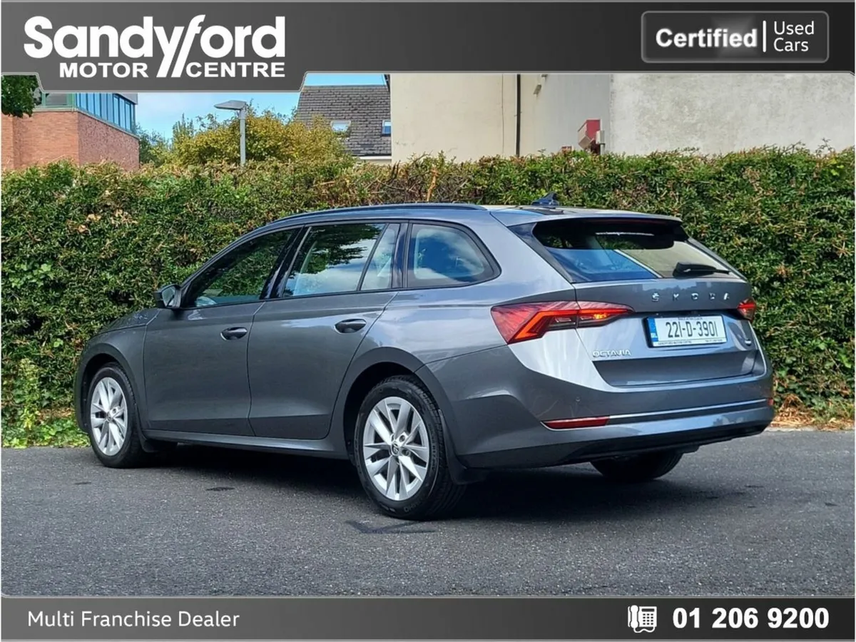 Skoda Octavia OCTAVIA COMBI AMB 1.0TSI**IMMACULATE - Image 4