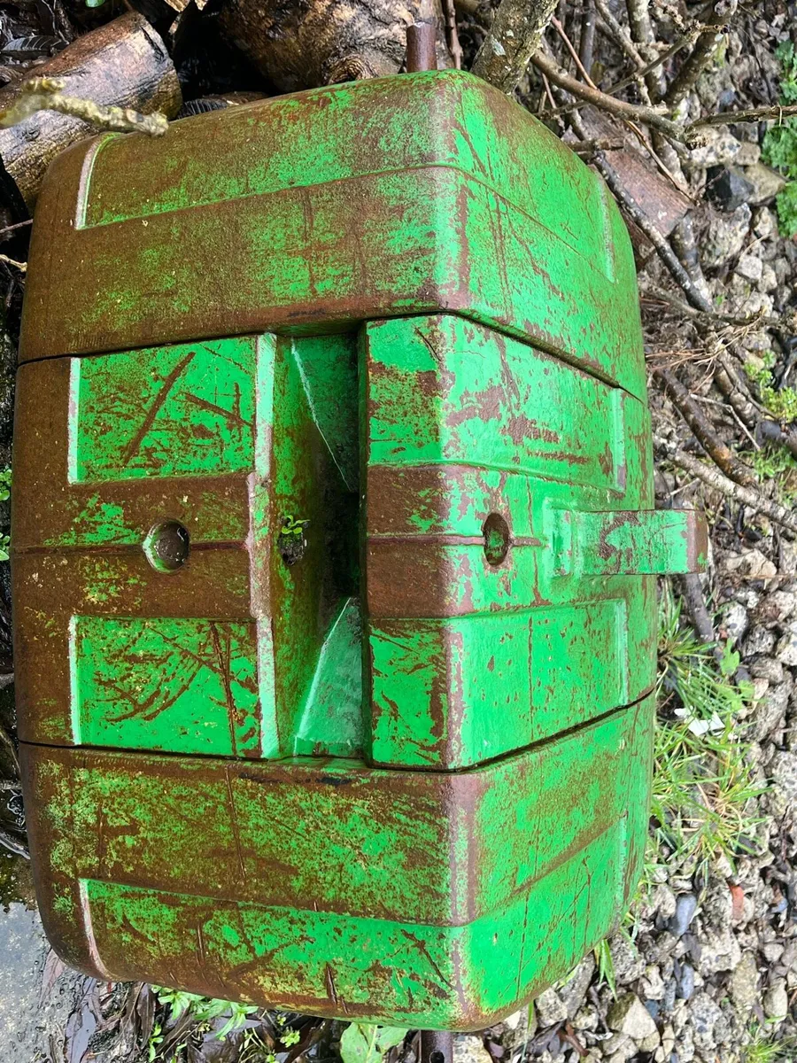 John Deere Weight block - Image 1