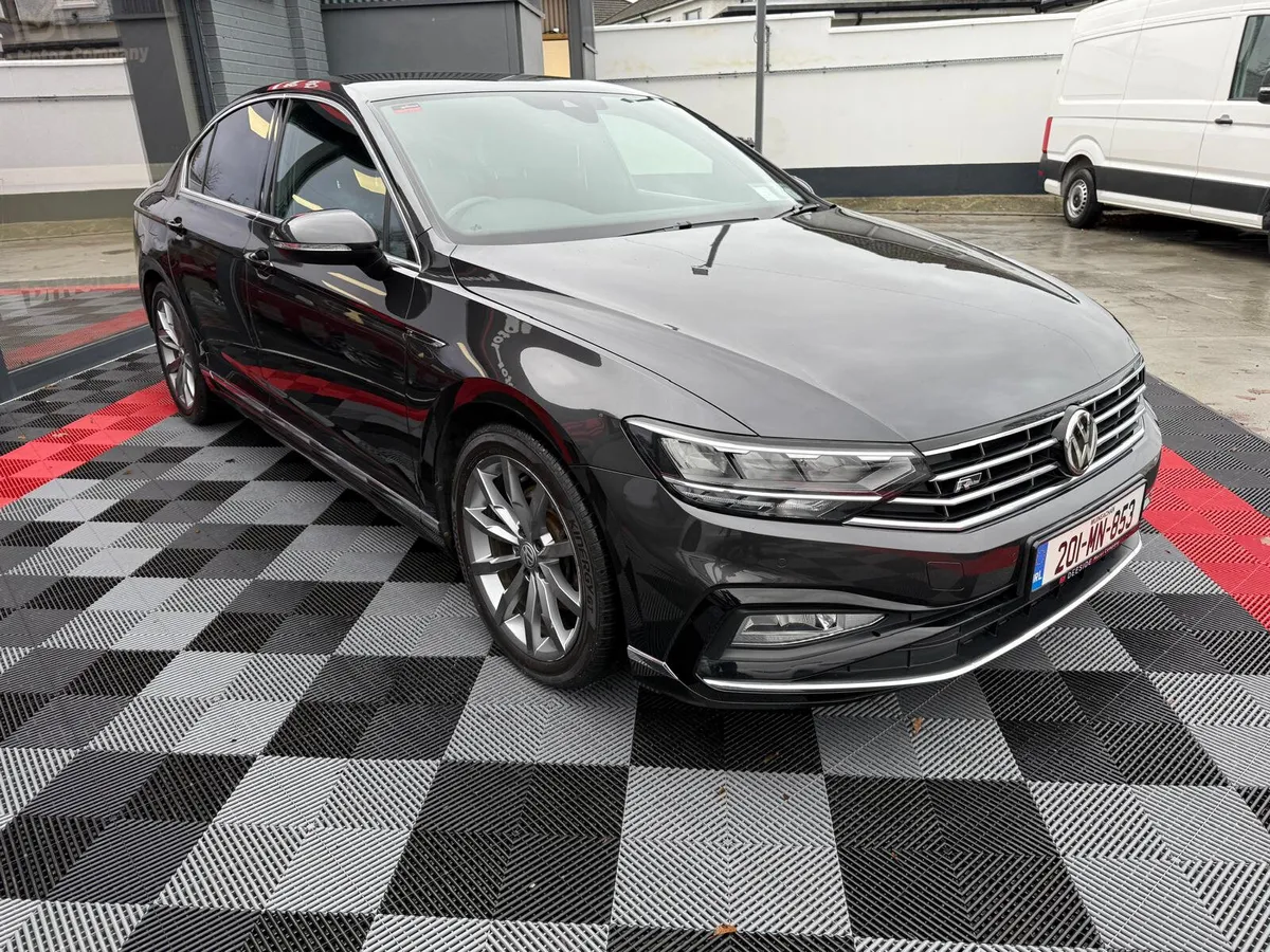 Volkswagen Passat 2020, R-LINE, DSG, LEATHER. - Image 4