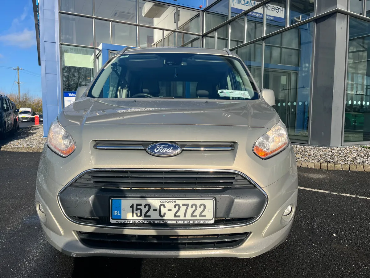 Ford Tourneo 2015 Wheelchair Accessible - Image 2