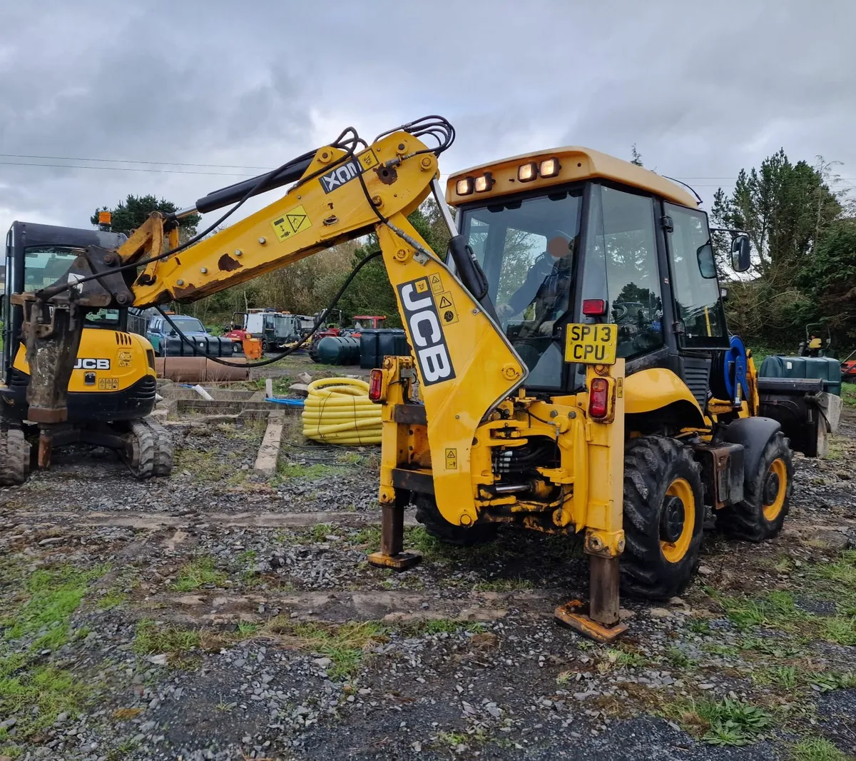 JCB 2CX Streemaster Backhoe Loader Breaker - Image 2