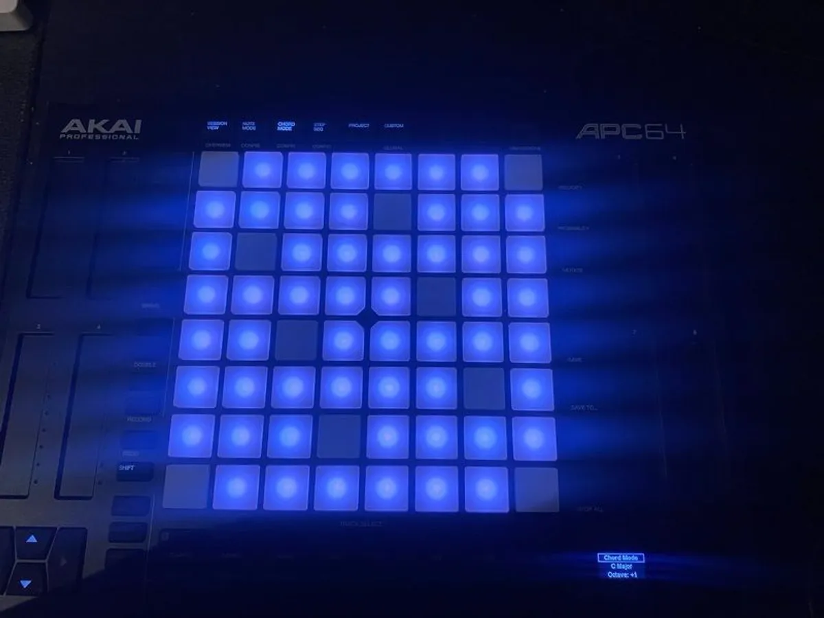 AKAI APC64 (Like new- Barely used) - Image 2