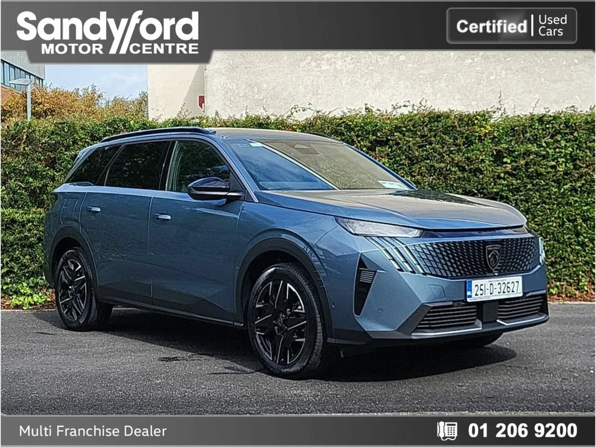 Peugeot 5008  ALLURE 1.2 MHEV **AUTO**136bhp E-DCS - Image 1