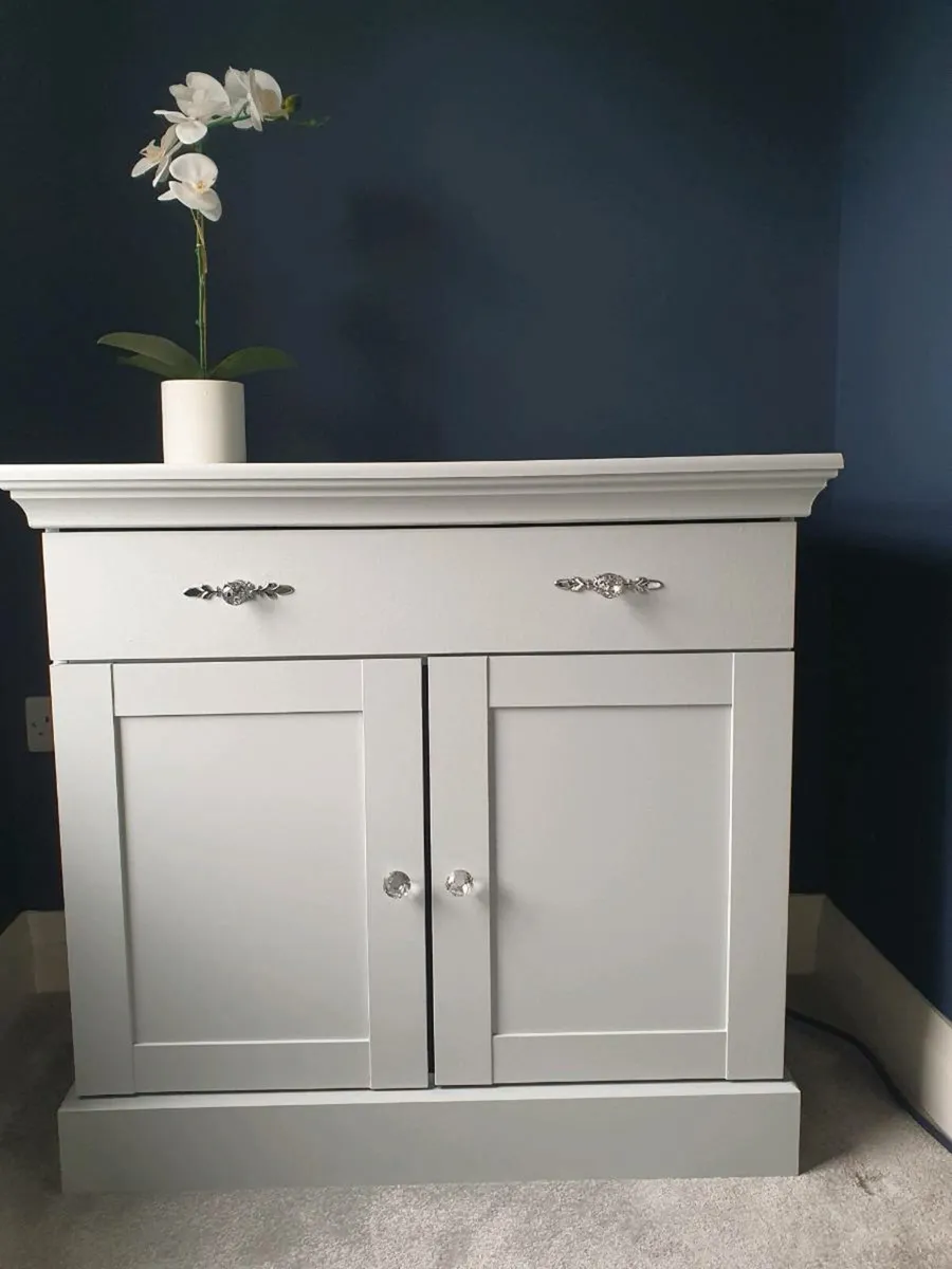 Sideboard/ TV Unit - Image 2