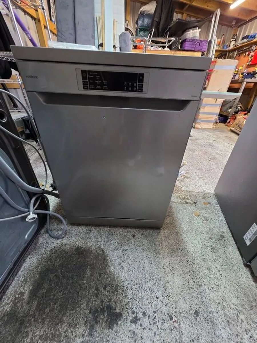 Dishwasher - Image 1