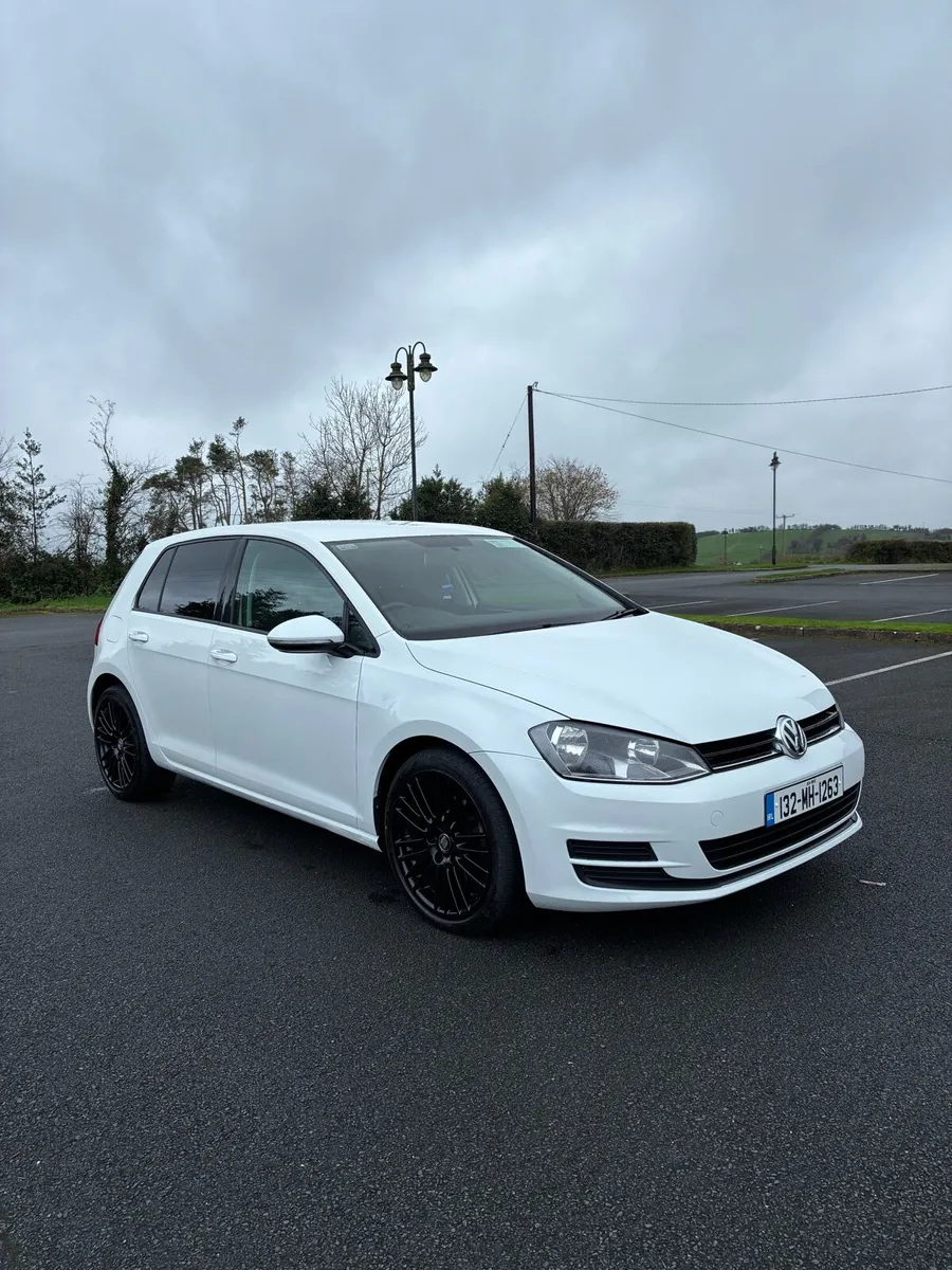 132 VW Golf S Bluemotion 1.6 Diesel - Image 3