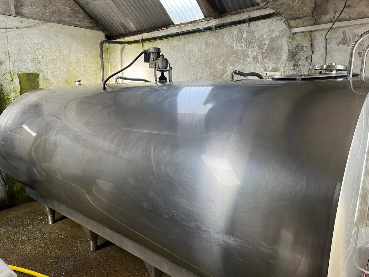 8 unit full wood parlour - Image 3