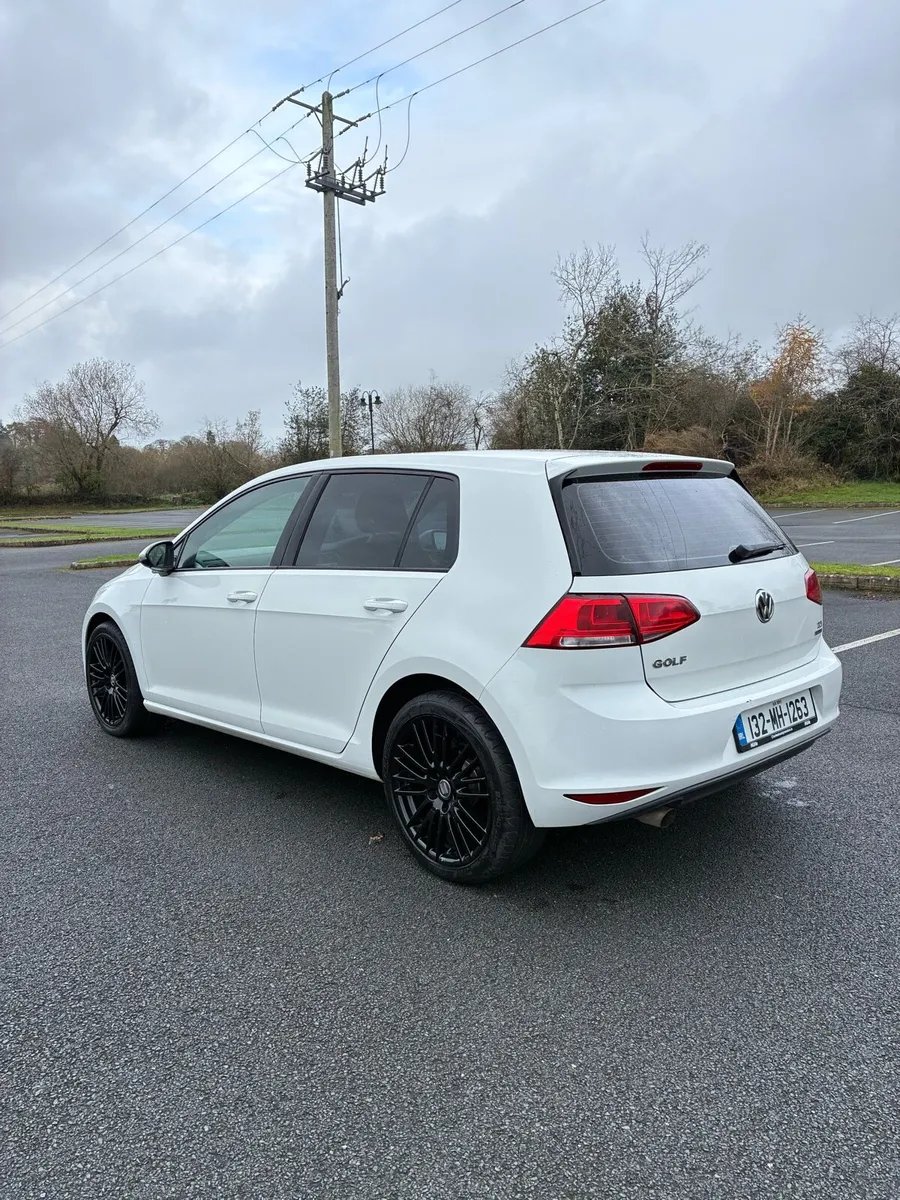 132 VW Golf S Bluemotion 1.6 Diesel - Image 4