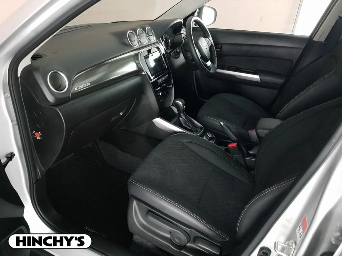 Suzuki Vitara 1.5 Full Hybrid SZ-5 ALLGRIP AGS - Image 4