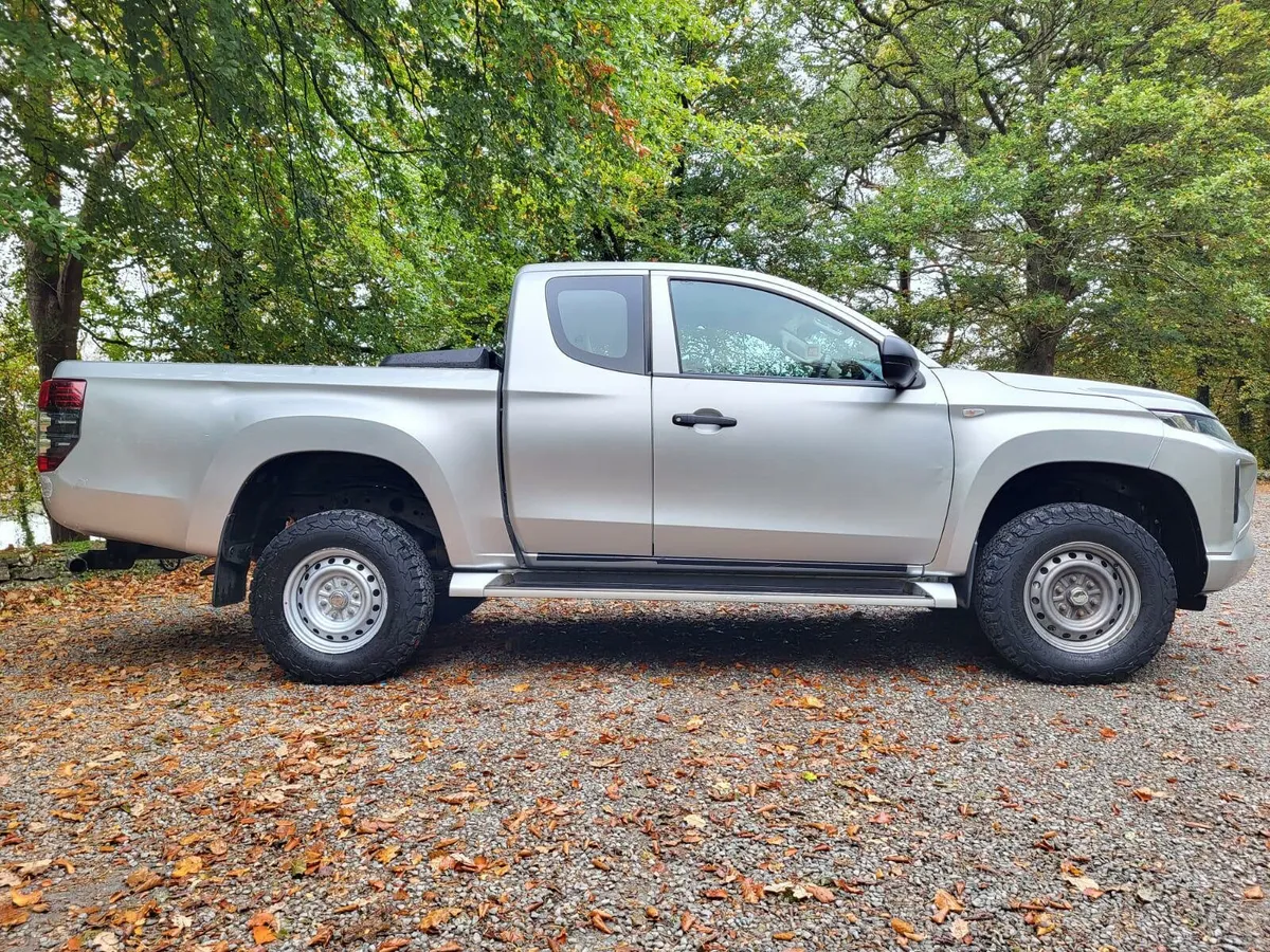 Mitsubishi L200 - Image 4