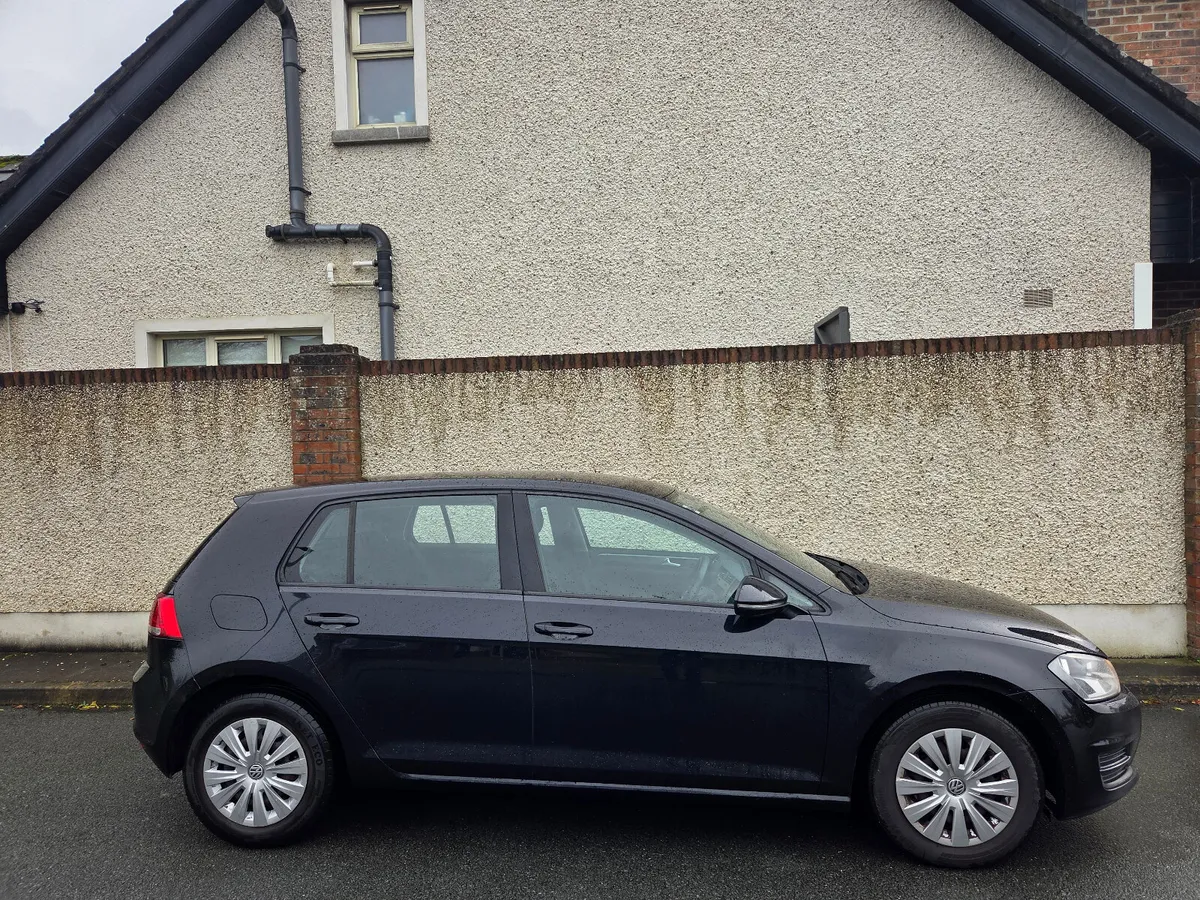 VW Golf 1.6d, lowest mileage, new nct - Image 3