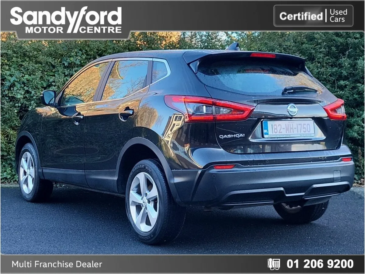Nissan Qashqai 1.5 DSL*REV.CAMERA**SAT NAV** - Image 4