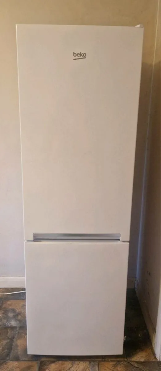 Beko Fridge/Freezer - Image 1