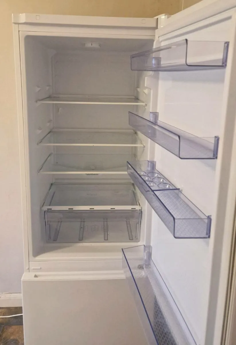Beko Fridge/Freezer - Image 3